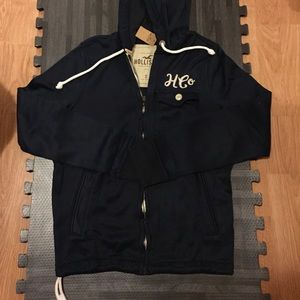 ❤️🎅🏻🤶🏽 NEW Hollister zip up Small 🎁🎁